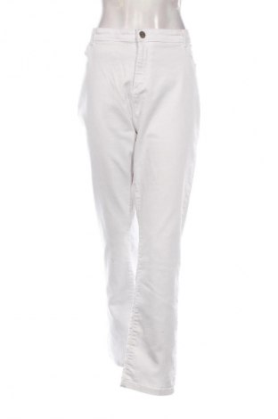 Γυναικείο παντελόνι Marks & Spencer, Μέγεθος XXL, Χρώμα Λευκό, Τιμή 13,82 €
