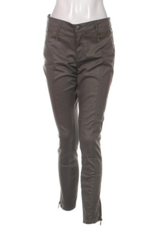 Damenhose More & More, Größe M, Farbe Grün, Preis 96,99 €