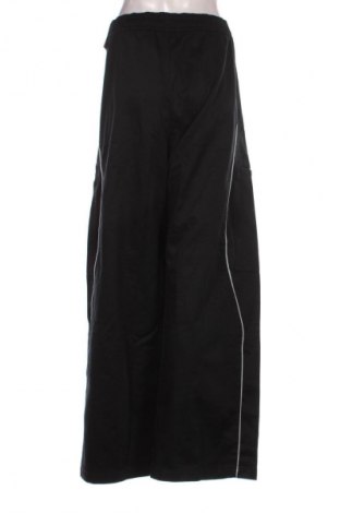 Dámske nohavice Nike, Veľkosť XL, Farba Čierna, Cena  81,95 €