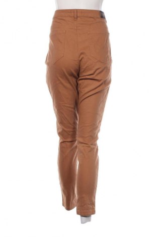 Pantaloni de femei Piazza Italia, Mărime XXL, Culoare Maro, Preț 94,99 Lei