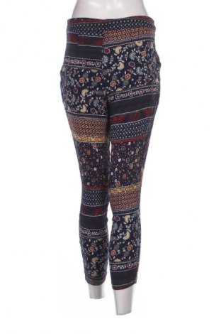Damenhose Pull&Bear, Größe M, Farbe Mehrfarbig, Preis 20,99 €