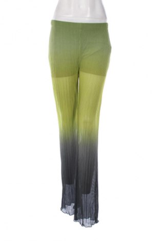 Damskie spodnie Pull&Bear, Rozmiar M, Kolor Kolorowy, Cena 66,67 zł