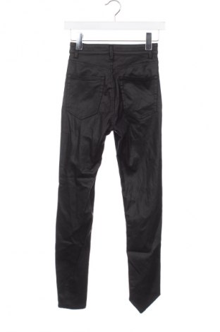Pantaloni de femei Pull&Bear, Mărime XS, Culoare Negru, Preț 73,36 Lei