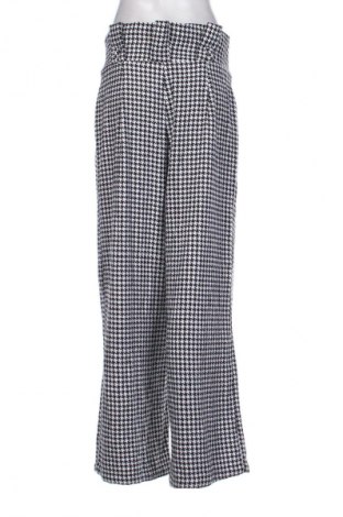 Damenhose SHEIN, Größe XL, Farbe Mehrfarbig, Preis € 14,91