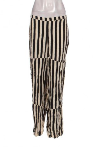Damenhose Soaked In Luxury, Größe L, Farbe Mehrfarbig, Preis 96,99 €