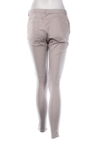 Damenhose Terranova, Größe L, Farbe Beige, Preis 14,84 €
