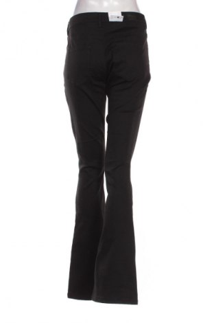 Pantaloni de femei Vero Moda, Mărime XL, Culoare Negru, Preț 182,99 Lei