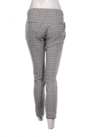 Damenhose Zara, Größe M, Farbe Mehrfarbig, Preis 18,99 €