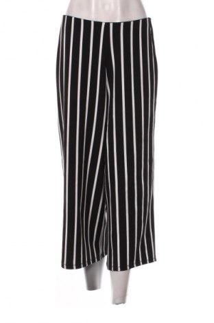 Damenhose Zara, Größe M, Farbe Mehrfarbig, Preis 18,99 €