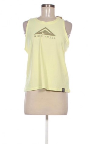 Dámský sportovní top  Nike, Velikost M, Barva Zelená, Cena  1 129,00 Kč