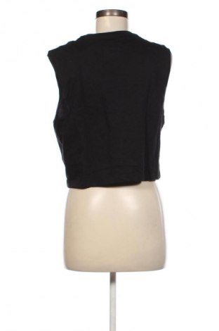 Top sport de damă. Nike, Mărime S, Culoare Negru, Preț 226,99 Lei