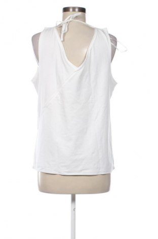Top sport de damă. Nike, Mărime XL, Culoare Multicolor, Preț 86,01 Lei