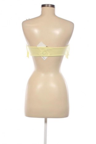 Dámský top Bershka, Velikost M, Barva Žlutá, Cena  590,00 Kč