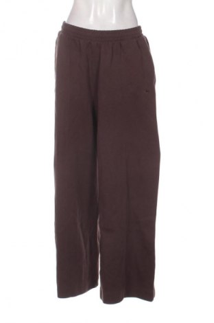 Dámské tepláky Adidas, Velikost L, Barva Hnědá, Cena  1 529,00 Kč