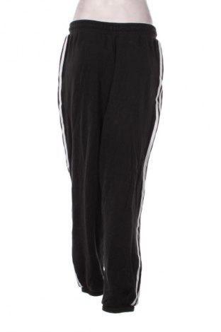 Dámské tepláky Adidas, Velikost L, Barva Černá, Cena  659,00 Kč