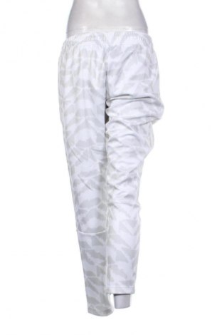Damen Sporthose Adidas, Größe M, Farbe Mehrfarbig, Preis 34,78 €