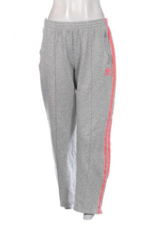Dámské tepláky Adidas Originals, Velikost M, Barva Šedá, Cena  659,00 Kč