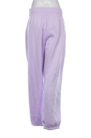 Damskie spodnie sportowe Nike, Rozmiar XXL, Kolor Fioletowy, Cena 305,99 zł