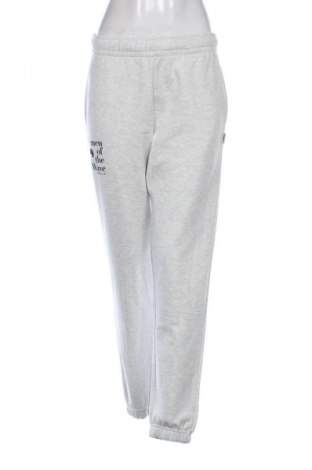 Pantaloni trening de femei O'neill, Mărime S, Culoare Gri, Preț 304,99 Lei