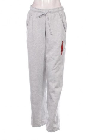 Γυναικείο αθλητικό παντελόνι Pull&Bear, Μέγεθος M, Χρώμα Γκρί, Τιμή 29,99 €