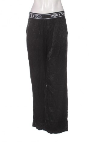Pantaloni trening de femei Unbranded, Mărime L, Culoare Negru, Preț 94,99 Lei