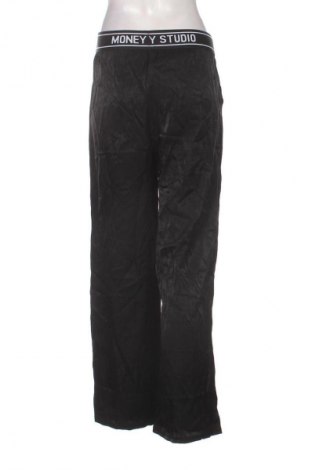 Pantaloni trening de femei Unbranded, Mărime L, Culoare Negru, Preț 94,99 Lei