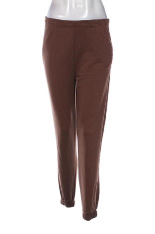 Pantaloni trening de femei Unbranded, Mărime M, Culoare Maro, Preț 110,35 Lei