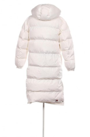 Дамско яке Tommy Jeans, Размер M, Цвят Бял, Цена 309,99 лв.