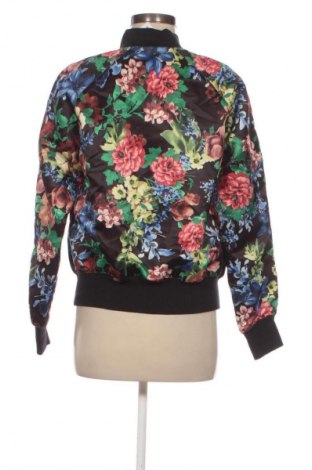 Damenjacke United Colors Of Benetton, Größe M, Farbe Mehrfarbig, Preis € 47,99