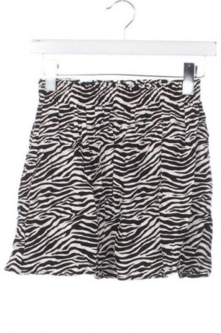 Kinderrock C&A, Größe 10-11y/ 146-152 cm, Farbe Mehrfarbig, Preis 5,99 €