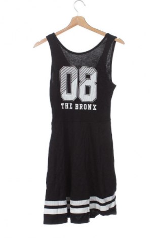 Dziecięca sukienka H&M, Rozmiar 14-15y/ 168-170 cm, Kolor Czarny, Cena 78,99 zł