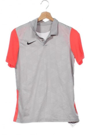 Dětské tričko  Nike, Velikost 12-13y/ 158-164 cm, Barva Šedá, Cena  409,00 Kč
