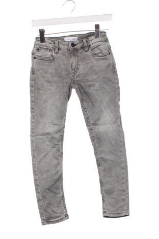 Dětské džíny  C&A, Velikost 8-9y/ 134-140 cm, Barva Šedá, Cena  519,00 Kč