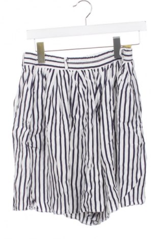 Kinder Shorts Canda, Größe 15-18y/ 170-176 cm, Farbe Mehrfarbig, Preis 7,16 €