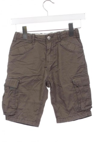 Παιδικό κοντό παντελόνι H&M, Μέγεθος 8-9y/ 134-140 εκ., Χρώμα Πράσινο, Τιμή 7,29 €