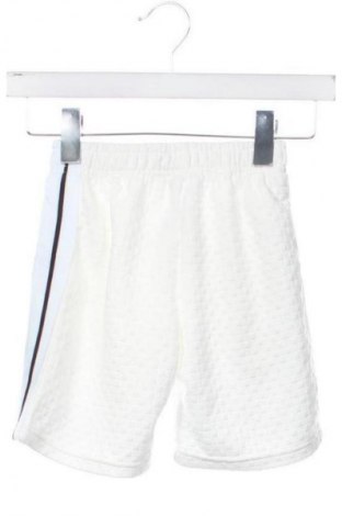 Παιδικό κοντό παντελόνι Unbranded, Μέγεθος 6-7y/ 122-128 εκ., Χρώμα Λευκό, Τιμή 8,99 €