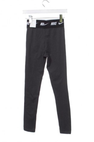 Dětské legíny  Nike, Velikost 12-13y/ 158-164 cm, Barva Šedá, Cena  1 099,00 Kč