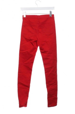 Kinderhose Kiabi, Größe 10-11y/ 146-152 cm, Farbe Rot, Preis € 14,99