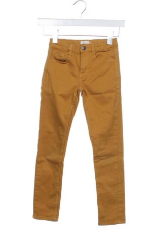 Kinderhose Kiabi, Größe 7-8y/ 128-134 cm, Farbe Gelb, Preis 10,65 €