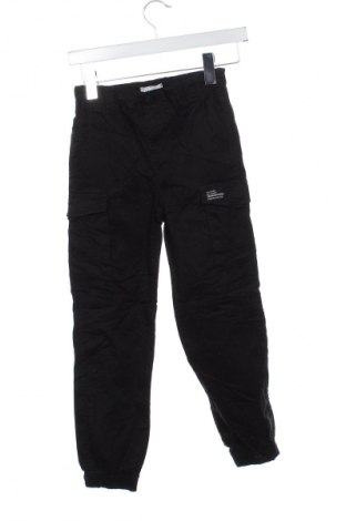Παιδικό παντελόνι Unbranded, Μέγεθος 7-8y/ 128-134 εκ., Χρώμα Μαύρο, Τιμή 6,99 €