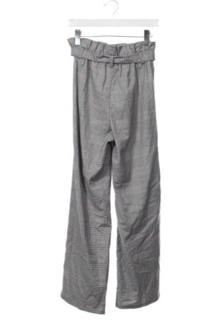 Kinderhose United Colors Of Benetton, Größe 14-15y/ 168-170 cm, Farbe Mehrfarbig, Preis 8,99 €