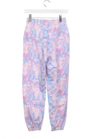 Kinder Sporthose LC Waikiki, Größe 10-11y/ 146-152 cm, Farbe Mehrfarbig, Preis € 9,62