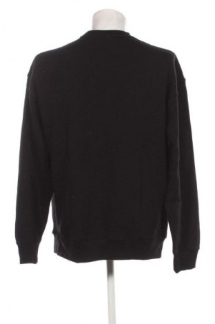 Ανδρική μπλούζα Pull&Bear, Μέγεθος XL, Χρώμα Μαύρο, Τιμή 19,99 €