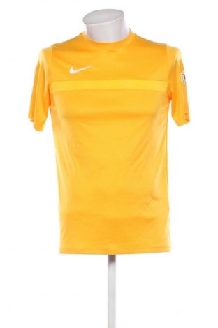 Ανδρικό t-shirt Nike, Μέγεθος M, Χρώμα Κίτρινο, Τιμή 15,99 €