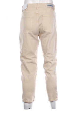 Męskie jeansy Bershka, Rozmiar M, Kolor Beżowy, Cena 203,99 zł