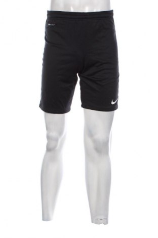 Férfi rövidnadrág Nike, Méret S, Szín Fekete, Ár 9 219 Ft