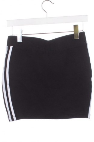 Rock Adidas, Größe XS, Farbe Schwarz, Preis 28,13 €