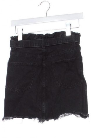 Rock Bershka, Größe XS, Farbe Schwarz, Preis 20,99 €