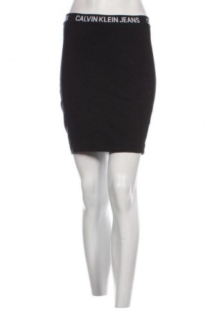 Sukňa Calvin Klein Jeans, Veľkosť S, Farba Čierna, Cena  35,65 €