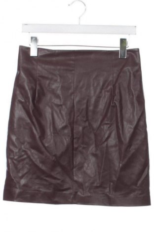 Sukně H&M, Velikost M, Barva Červená, Cena  309,00 Kč